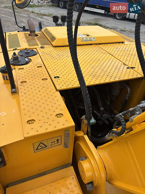Гусеничний екскаватор JCB JS 220 2013 в Львові