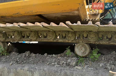 Экскаватор погрузчик JCB JS 220 2002 в 