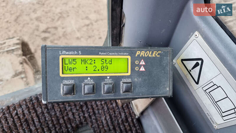 Гусеничний екскаватор JCB JS 220 2008 в Одесі