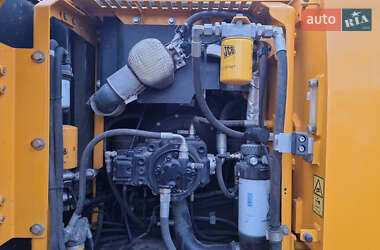 Гусеничний екскаватор JCB JS 220LC T4 2018 в 