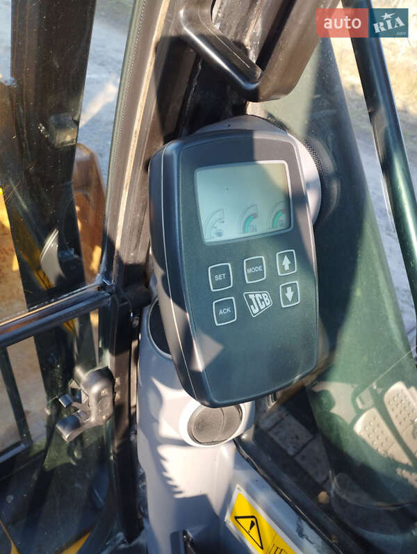 Гусеничный экскаватор JCB JS 220LC 2008 в Львове фото 13 Гусеничный экскаватор JCB JS 220LC 2008 в Львове