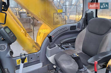 Гусеничний екскаватор JCB JS 220LC 2006 в 