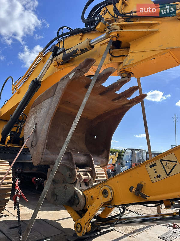 Гусеничний екскаватор JCB JS 220LC 2012 в Львові