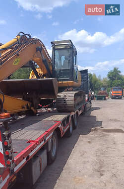Гусеничный экскаватор JCB JS 220LC 2012 в 