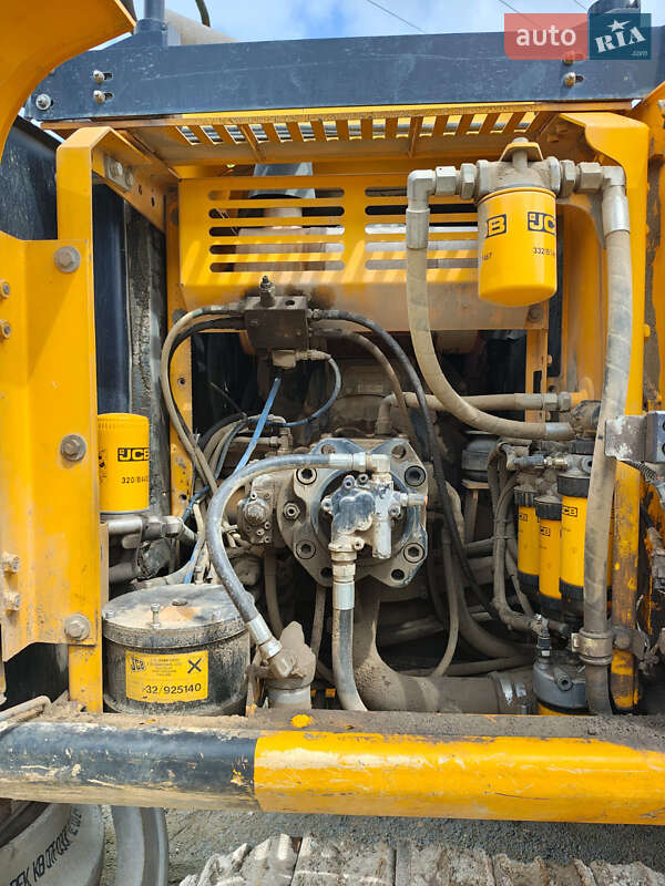 Гусеничний екскаватор JCB JS 220LC 2014 в Львові