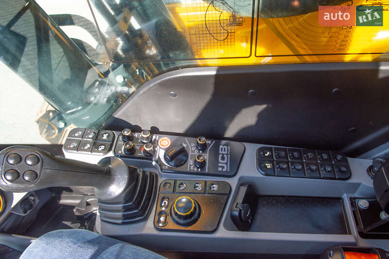 Гусеничний екскаватор JCB JS 220LC 2021 в Житомирі фото 22 Гусеничний екскаватор JCB JS 220LC 2021 в Житомирі