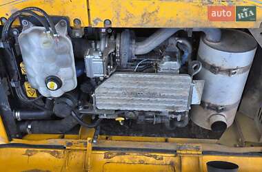 Гусеничный экскаватор JCB JS 220LC 2014 в 