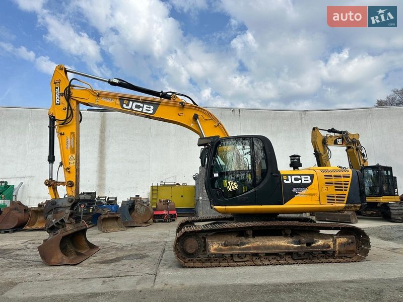 Гусеничный экскаватор JCB JS 220LC 2013 в Львове