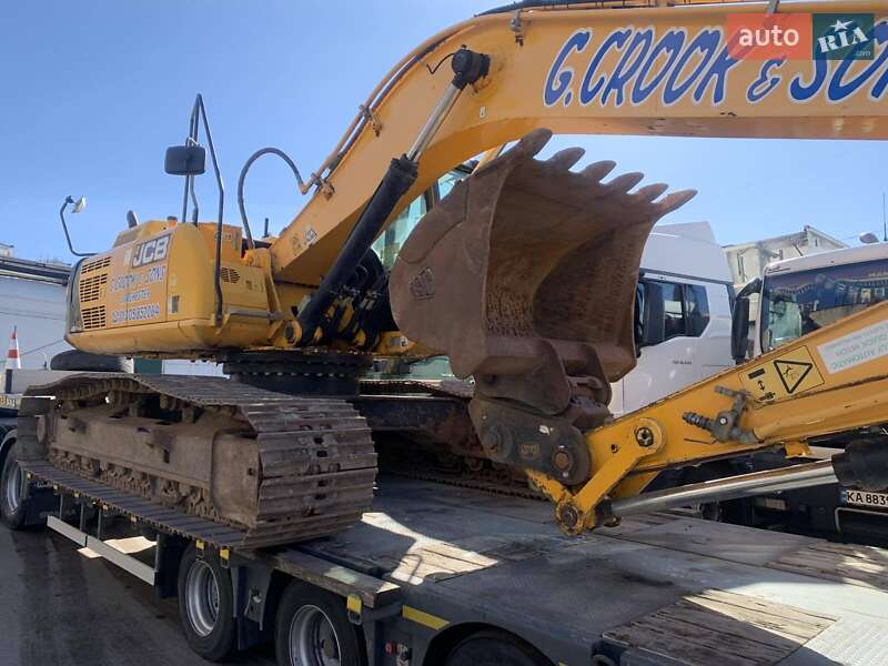 Гусеничный экскаватор JCB JS 240 2015 в Киеве