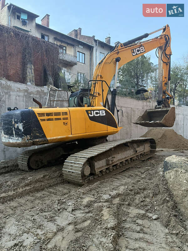 Гусеничний екскаватор JCB JS 240 2012 в Львові фото 2 Гусеничний екскаватор JCB JS 240 2012 в Львові
