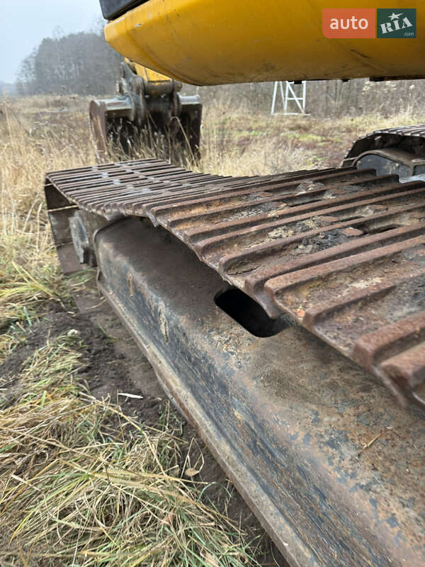 Гусеничный экскаватор JCB JS 240 2010 в Львове фото 4 Гусеничный экскаватор JCB JS 240 2010 в Львове