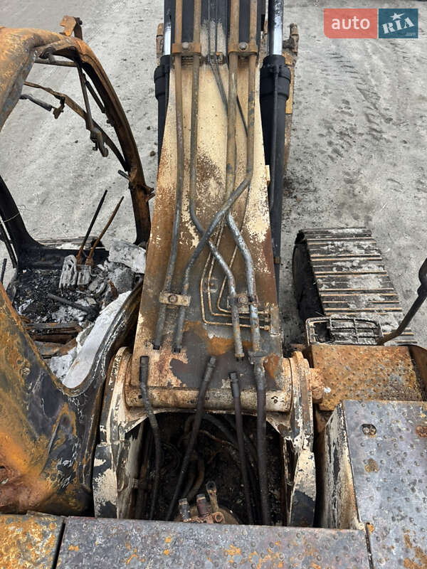 Эвакуатор JCB JS 240 2012 в Кременчуге фото 9 Эвакуатор JCB JS 240 2012 в Кременчуге