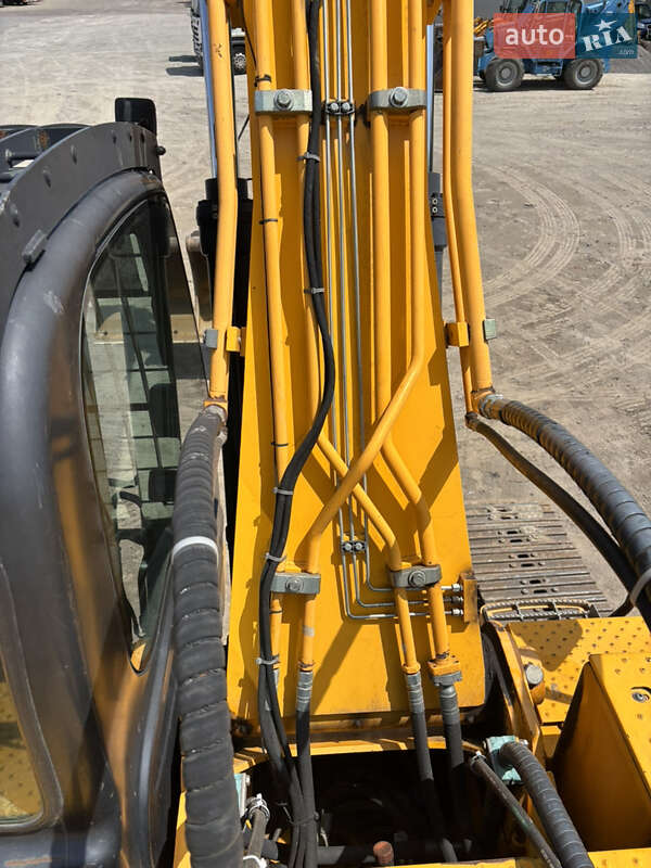 Гусеничний екскаватор JCB JS 240NC 2012 в Львові