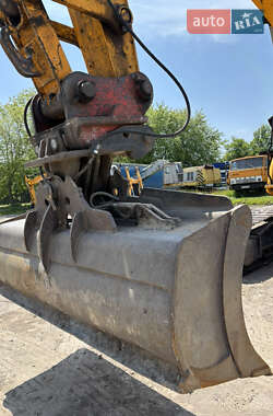 Гусеничный экскаватор JCB JS 240NC 2012 в 