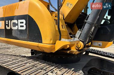 Гусеничный экскаватор JCB JS 240NC 2012 в 