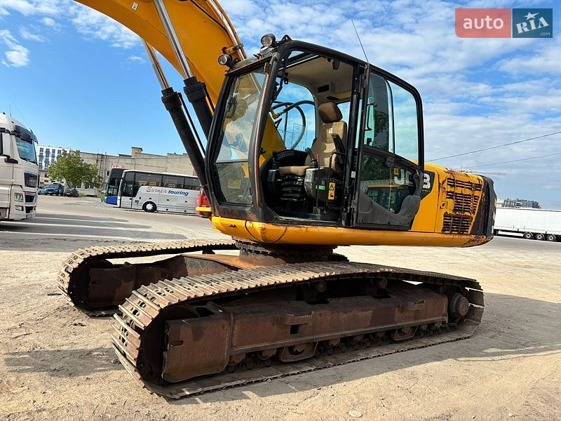 Гусеничный экскаватор JCB JS 240NC 2012 в Львове