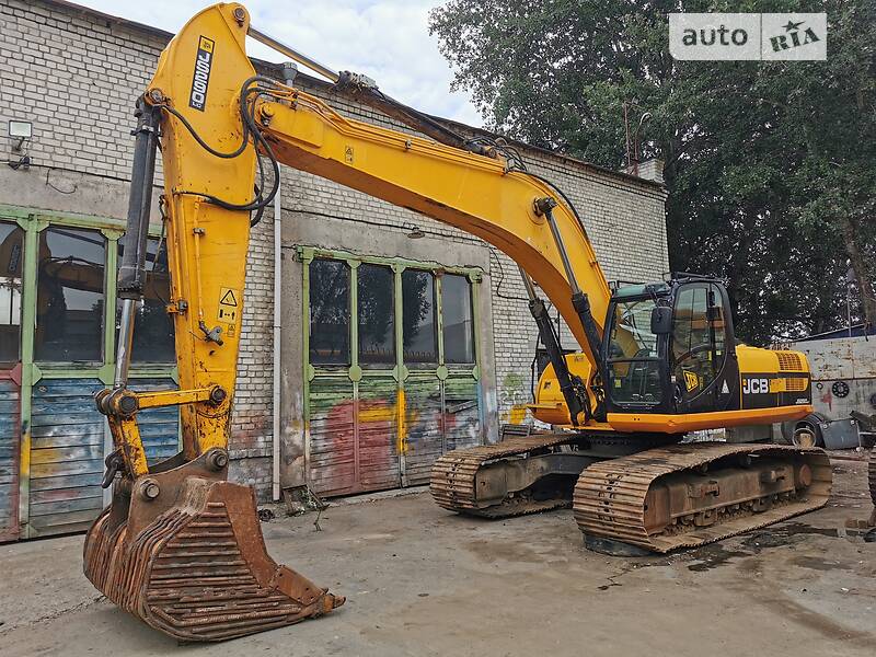 Экскаватор погрузчик JCB JS 290 2011 в 