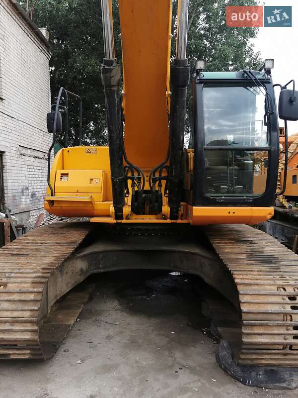 Гусеничний екскаватор JCB JS 290 2011 в Києві