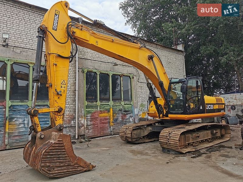 Гусеничный экскаватор JCB JS 290 2011 в Киеве