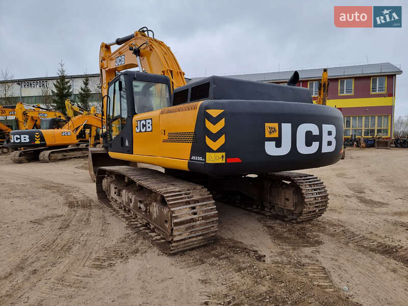 Гусеничный экскаватор JCB JS 330 2006 в 