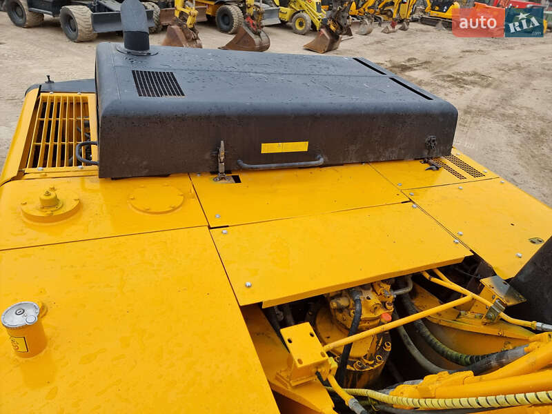 Гусеничний екскаватор JCB JS 330 2006 в Одесі