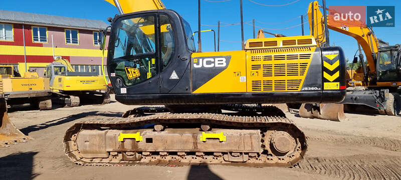 Гусеничный экскаватор JCB JS 360 2015 в Одессе