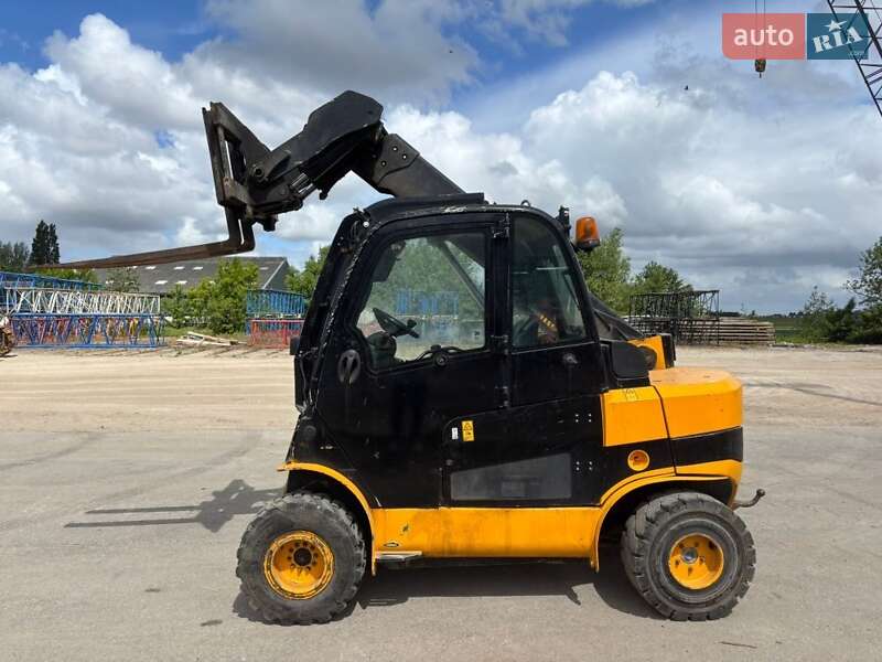 Телескопический погрузчик JCB TLT 2011 в Киеве