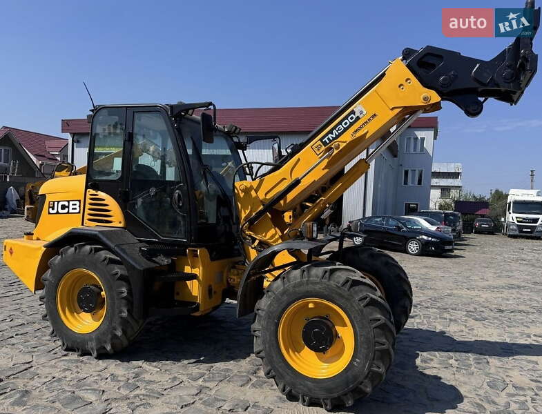 Фронтальні навантажувачі JCB TM 2005 в Рівному