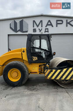 Каток грунтовый JCB Vibromax 115 2006 в 
