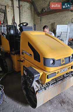 Каток ґрунтовий JCB VMT 2016 в 