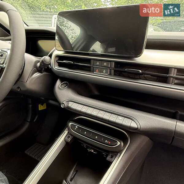 Внедорожник / Кроссовер Jeep Avenger 2025 в Киеве фото 15 Внедорожник / Кроссовер Jeep Avenger 2025 в Киеве