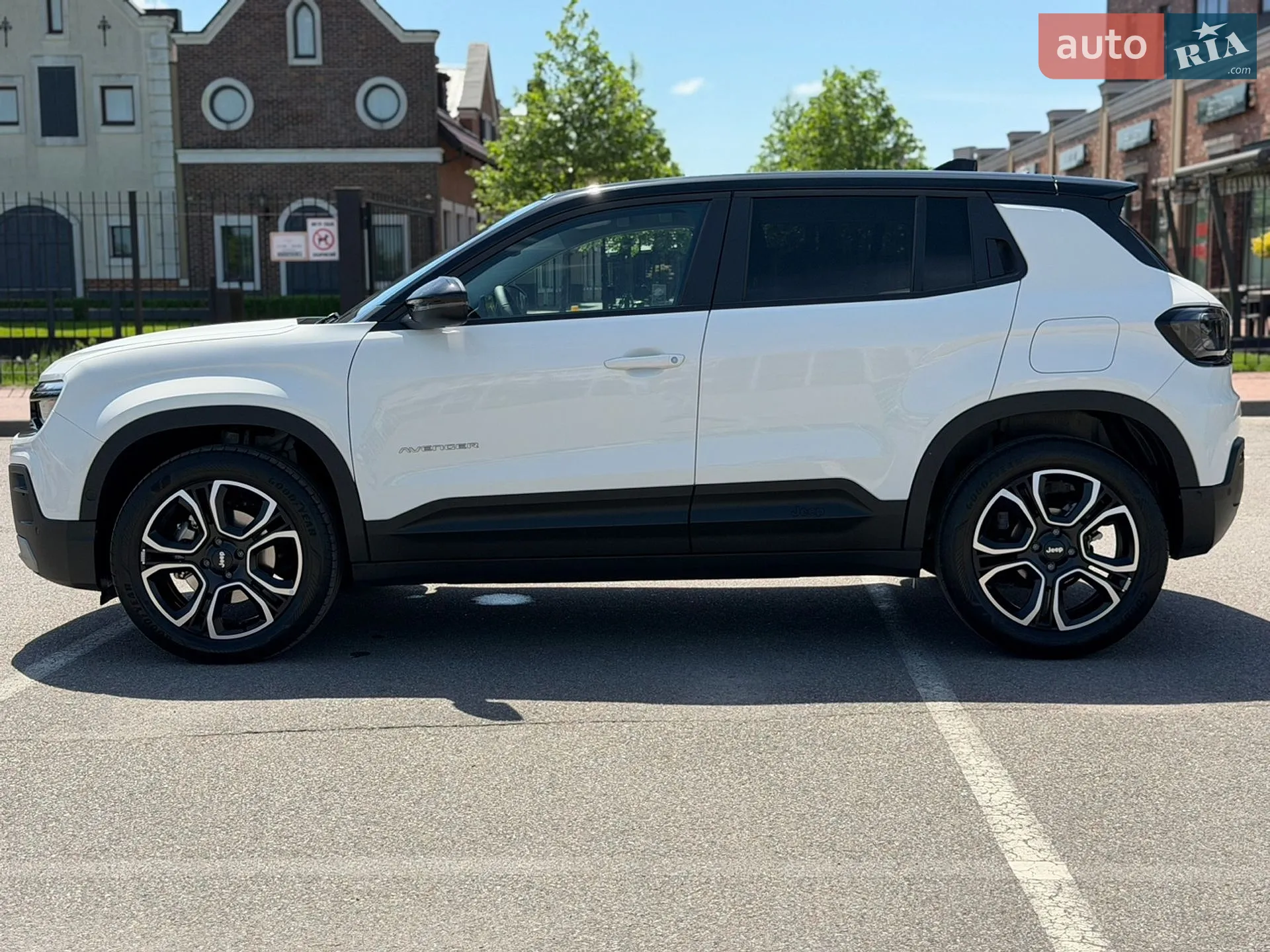 Jeep Avenger 2024 VIN ZAC5JACT4RJL00131 фото оголошення 18 з 62