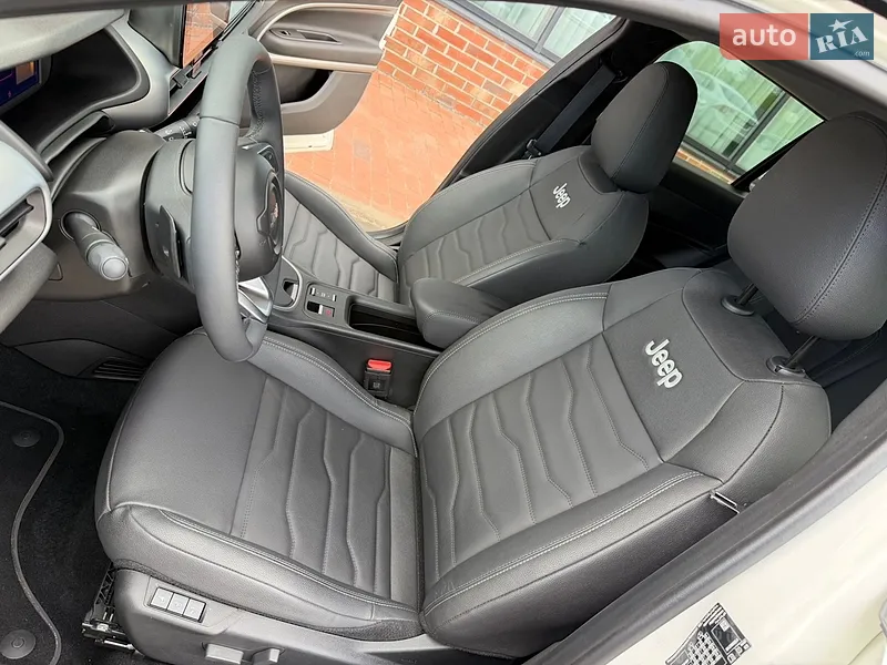 Jeep Avenger 2024 VIN ZAC5JACT4RJL00131 фото оголошення 26 з 75