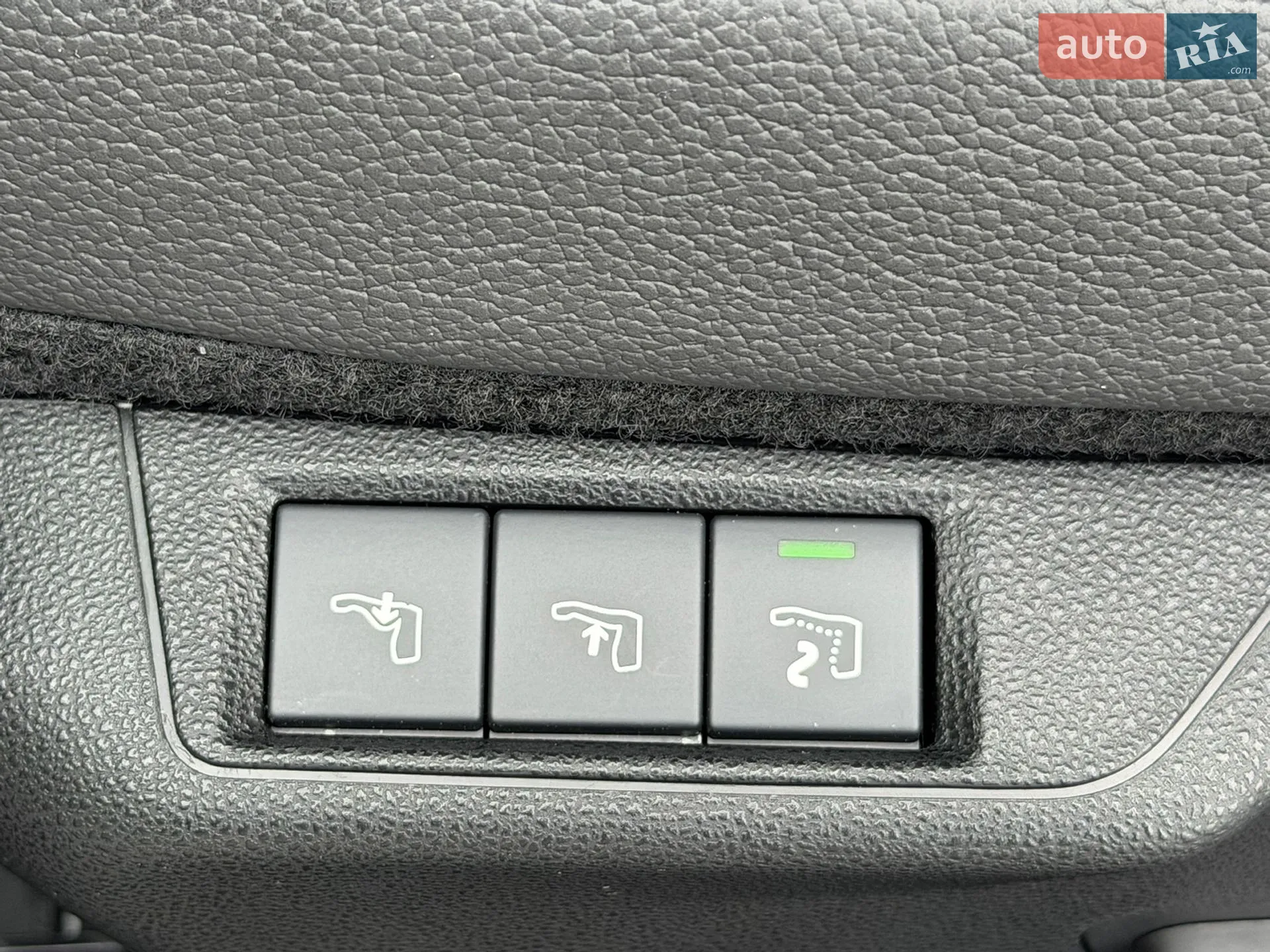 Jeep Avenger 2024 VIN ZAC5JACT4RJL00131 фото оголошення 30 з 62