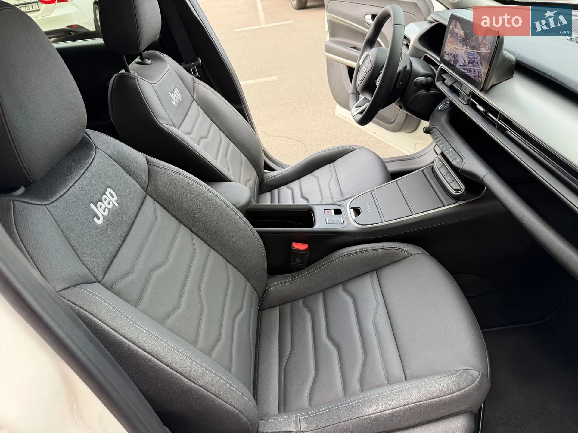 Jeep Avenger 2024 VIN ZAC5JACT4RJL00131 фото оголошення 45 з 62