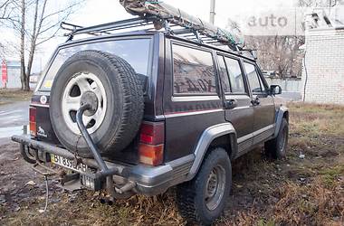 Внедорожник / Кроссовер Jeep Cherokee 1992 в 