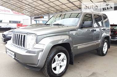 Внедорожник / Кроссовер Jeep Cherokee 2012 в Киеве