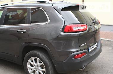 Внедорожник / Кроссовер Jeep Cherokee 2016 в Хмельницком