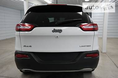 Внедорожник / Кроссовер Jeep Cherokee 2016 в Киеве