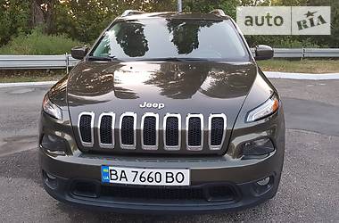 Внедорожник / Кроссовер Jeep Cherokee 2015 в Кропивницком