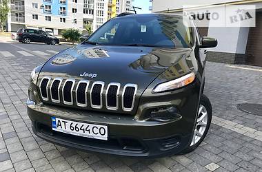 Внедорожник / Кроссовер Jeep Cherokee 2016 в Ивано-Франковске