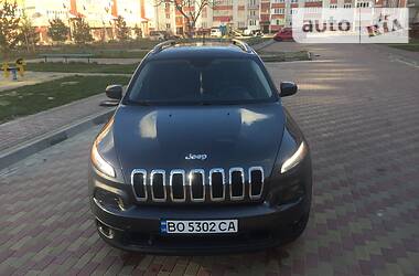 Внедорожник / Кроссовер Jeep Cherokee 2015 в Чорткове