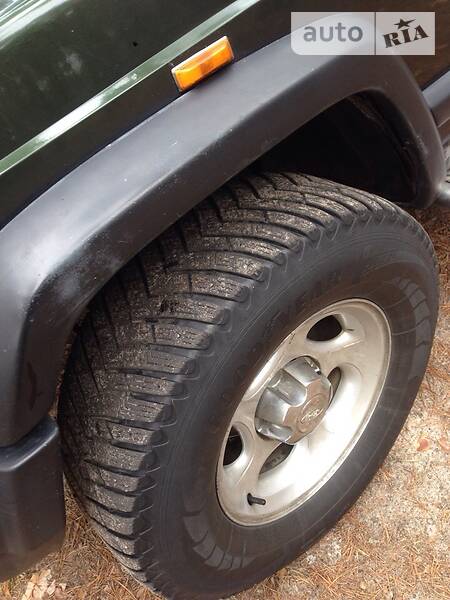 Внедорожник / Кроссовер Jeep Cherokee 1991 в Ахтырке