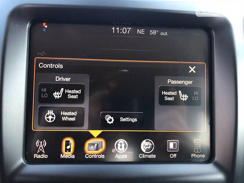 Позашляховик / Кросовер Jeep Cherokee 2015 в Львові