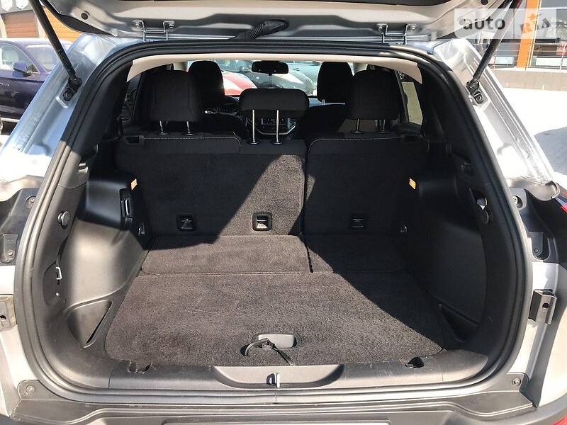 Позашляховик / Кросовер Jeep Cherokee 2015 в Львові