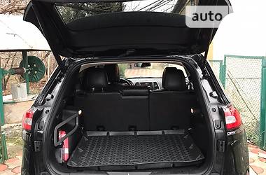 Позашляховик / Кросовер Jeep Cherokee 2015 в 