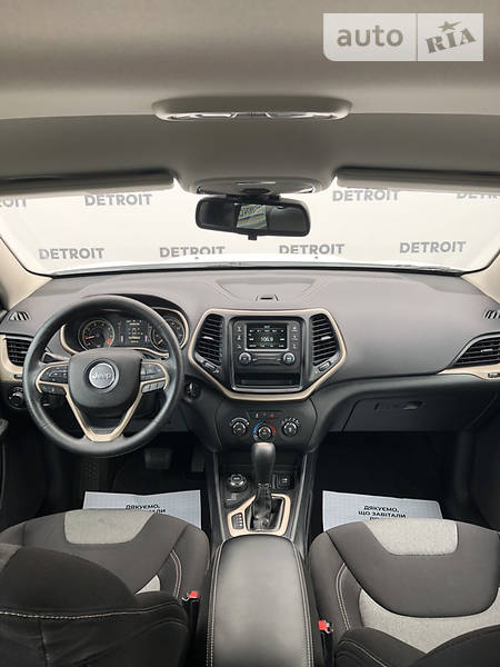 Позашляховик / Кросовер Jeep Cherokee 2014 в Луцьку