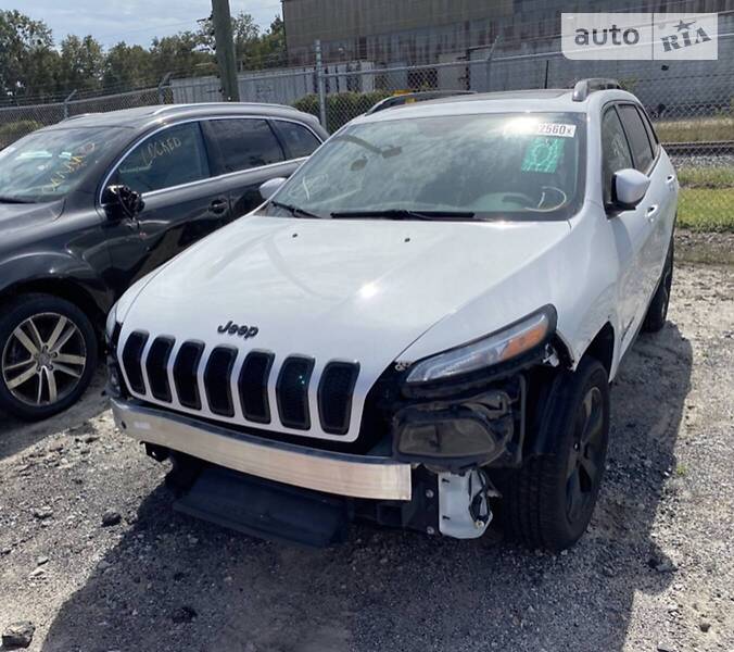 Внедорожник / Кроссовер Jeep Cherokee 2016 в Сумах