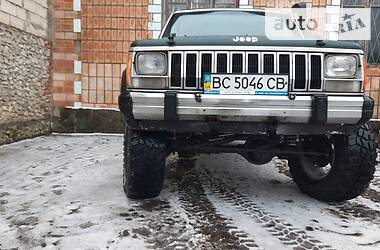 Внедорожник / Кроссовер Jeep Cherokee 1987 в Тернополе