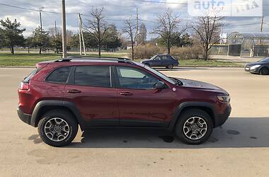 Позашляховик / Кросовер Jeep Cherokee 2020 в Дніпрі